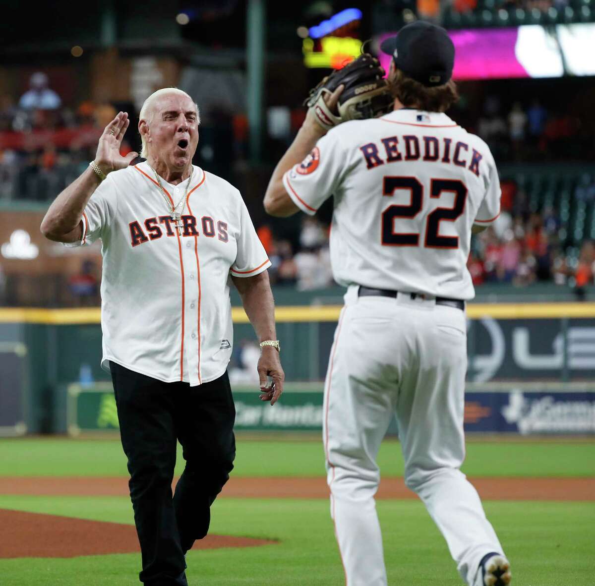 HOUSTON, TX - JULY 02: Houston Astros right fielder Josh Reddick