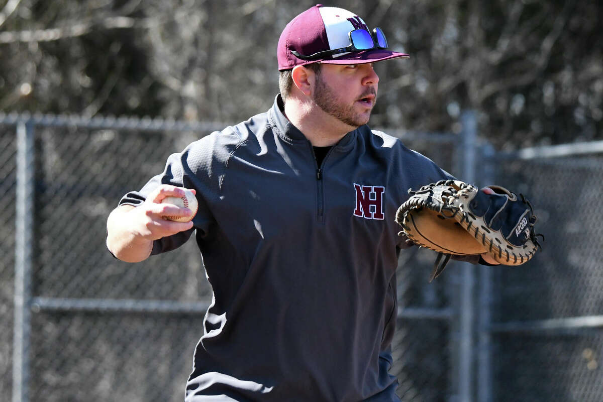 North Haven baseball coach Joe Romanelli replaces Bob DeMayo