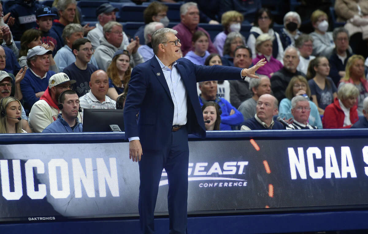 UConn men looking to build momentum in stretch run, starting