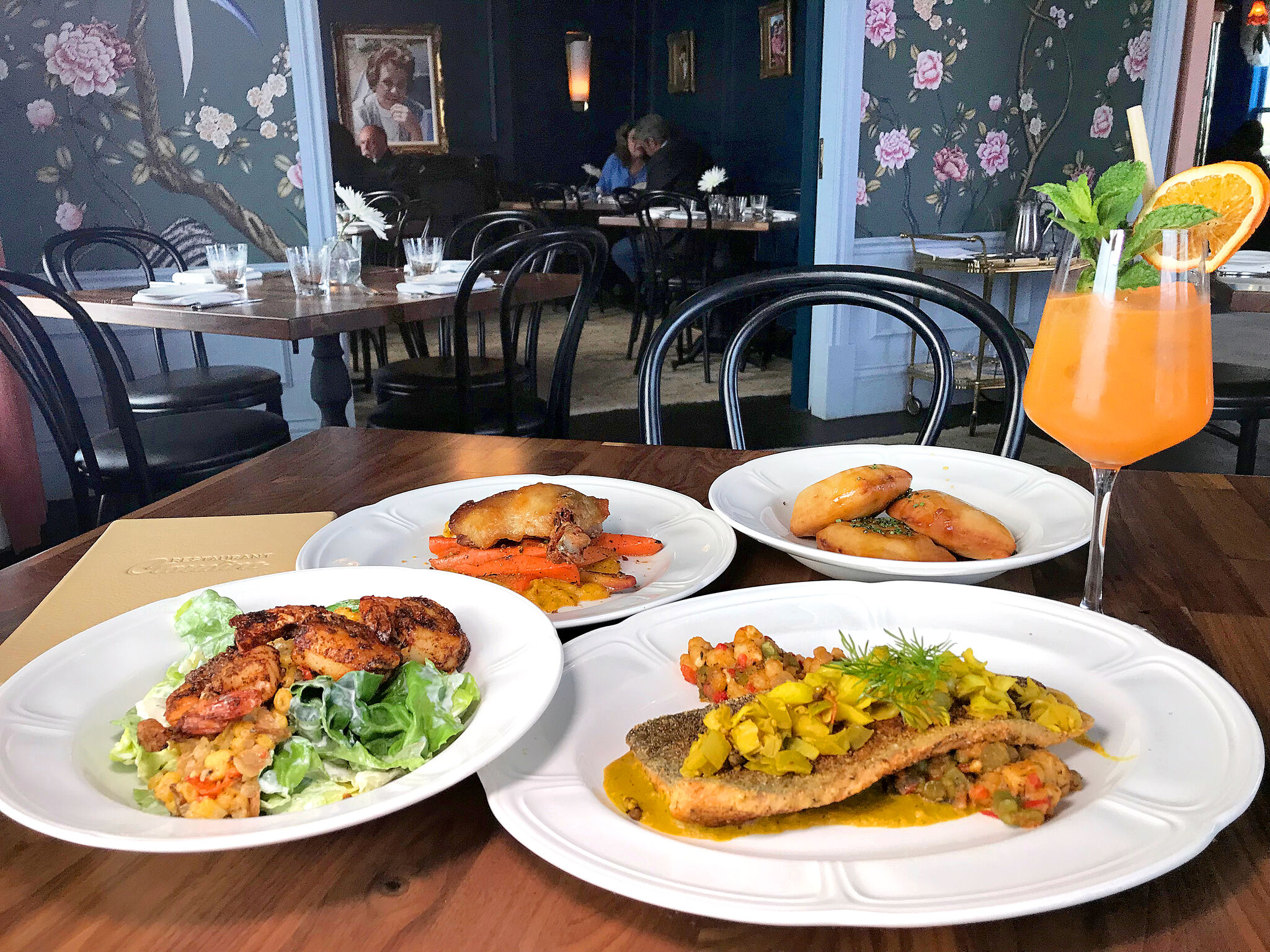 East Grayson Street captures San Antonio restaurant scene in 3 blocks - Vimarsana News