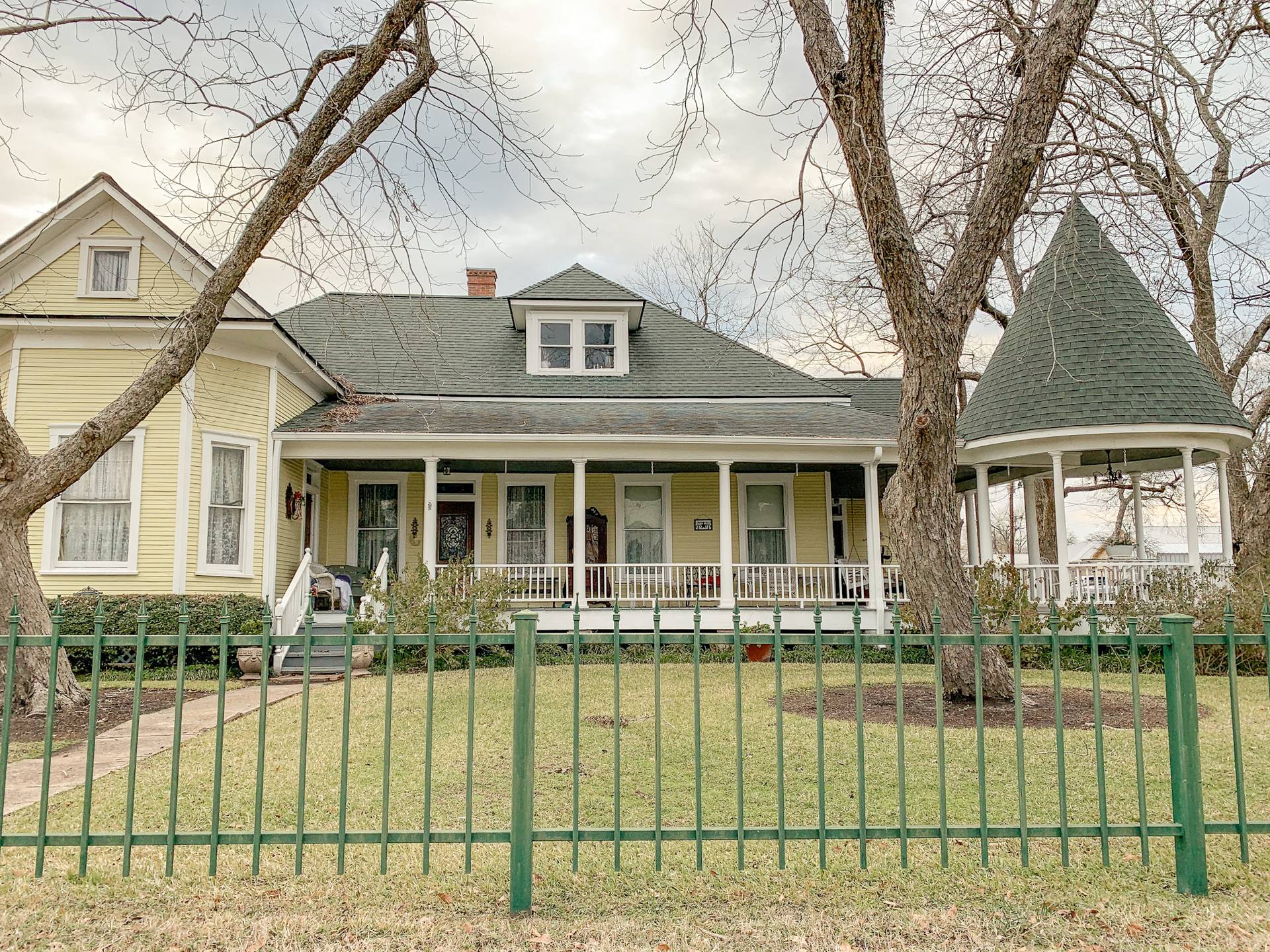 Things to know about 12 homes in Montgomery's Historical District - Vimarsana News