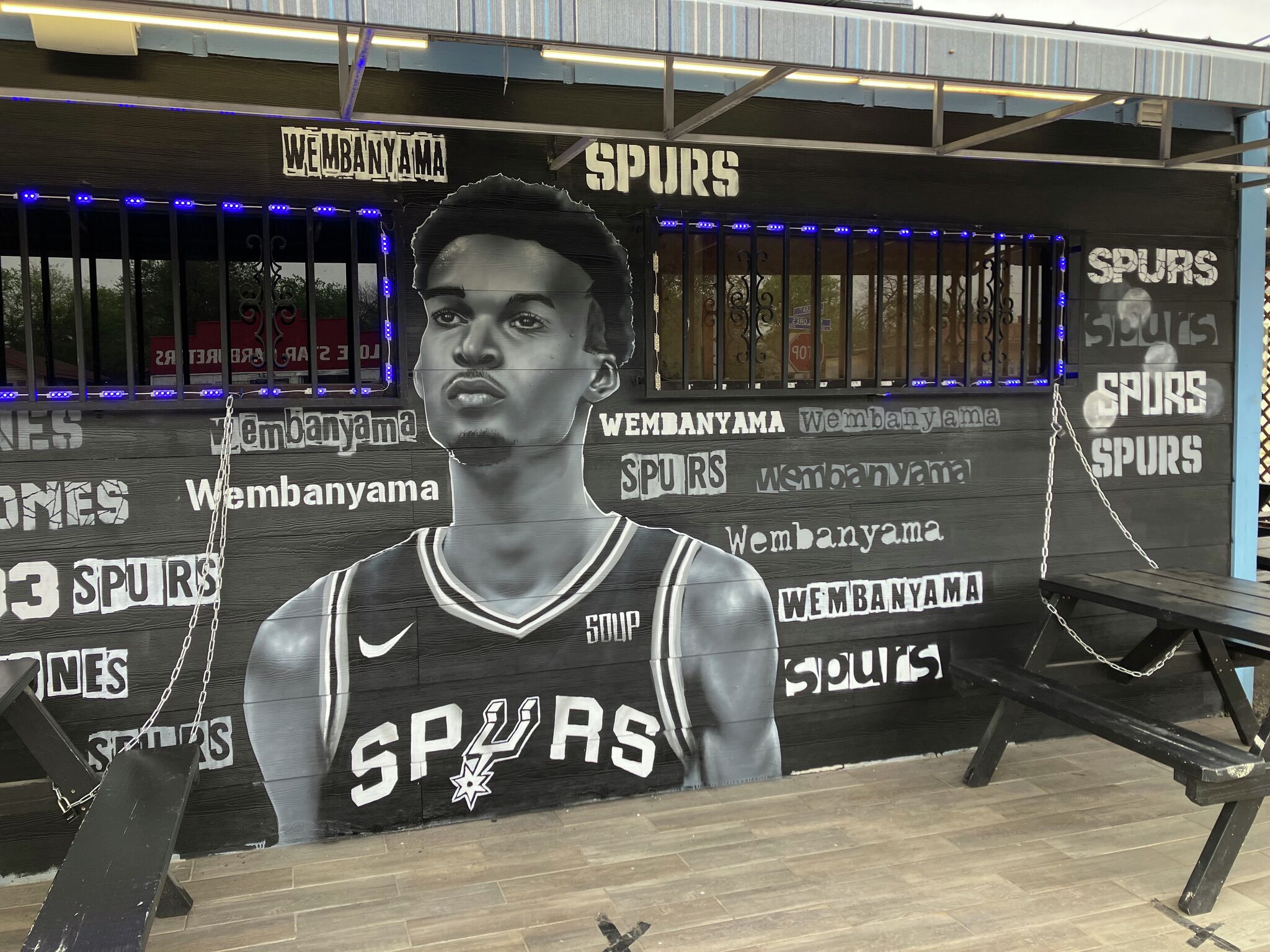Building Victor Wembanyama: San Antonio Spurs Icon Tim Duncan To Help -  Sports Illustrated Inside The Spurs, Analysis and More