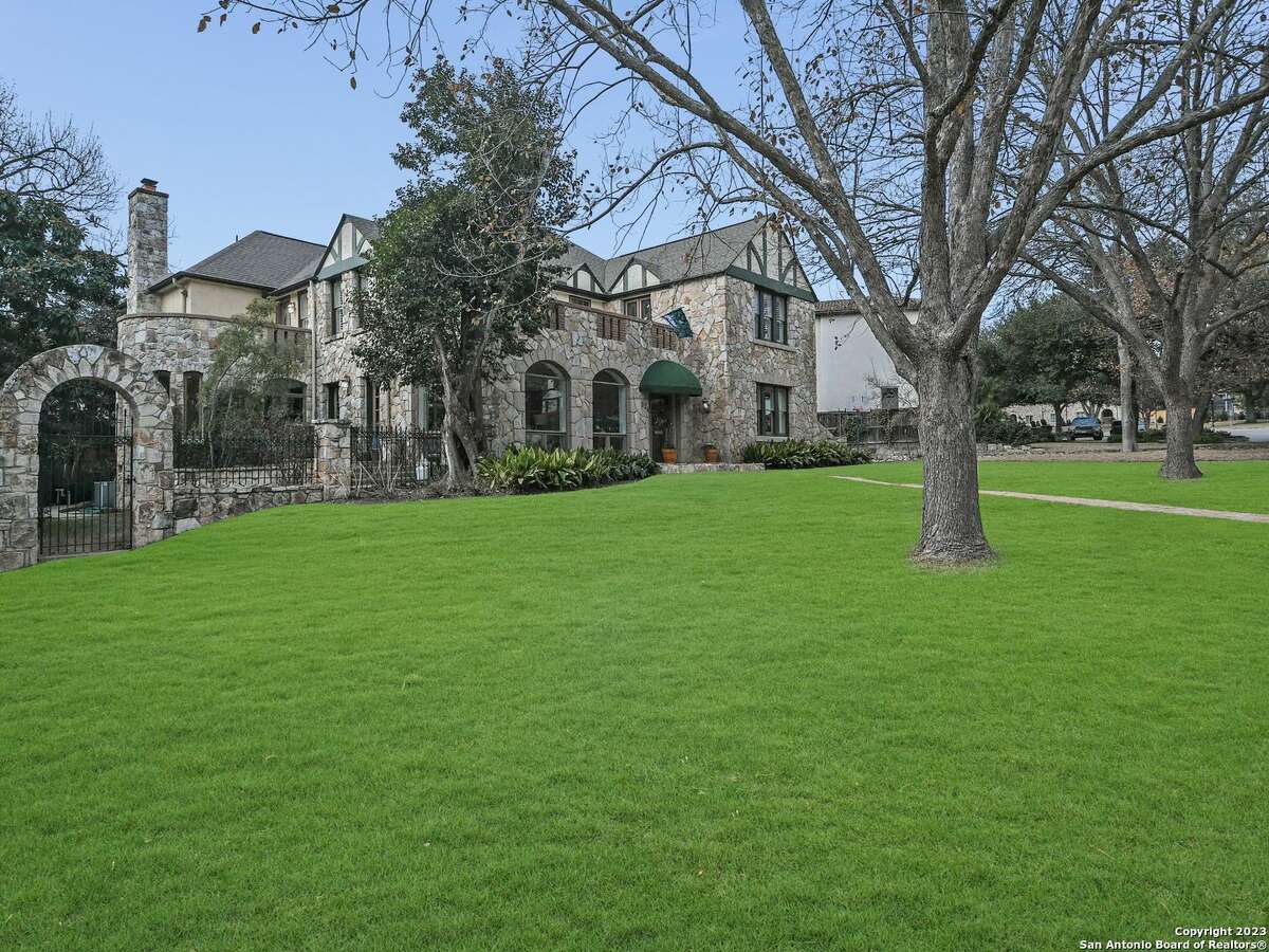 San Antonio real estate 2.1M Olmos Park home for sale