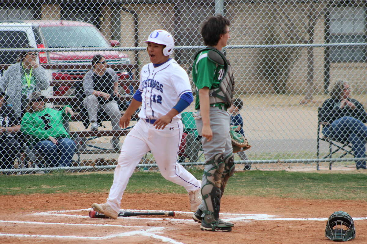 Olton, Floydada score over 30 runs in twoday thriller