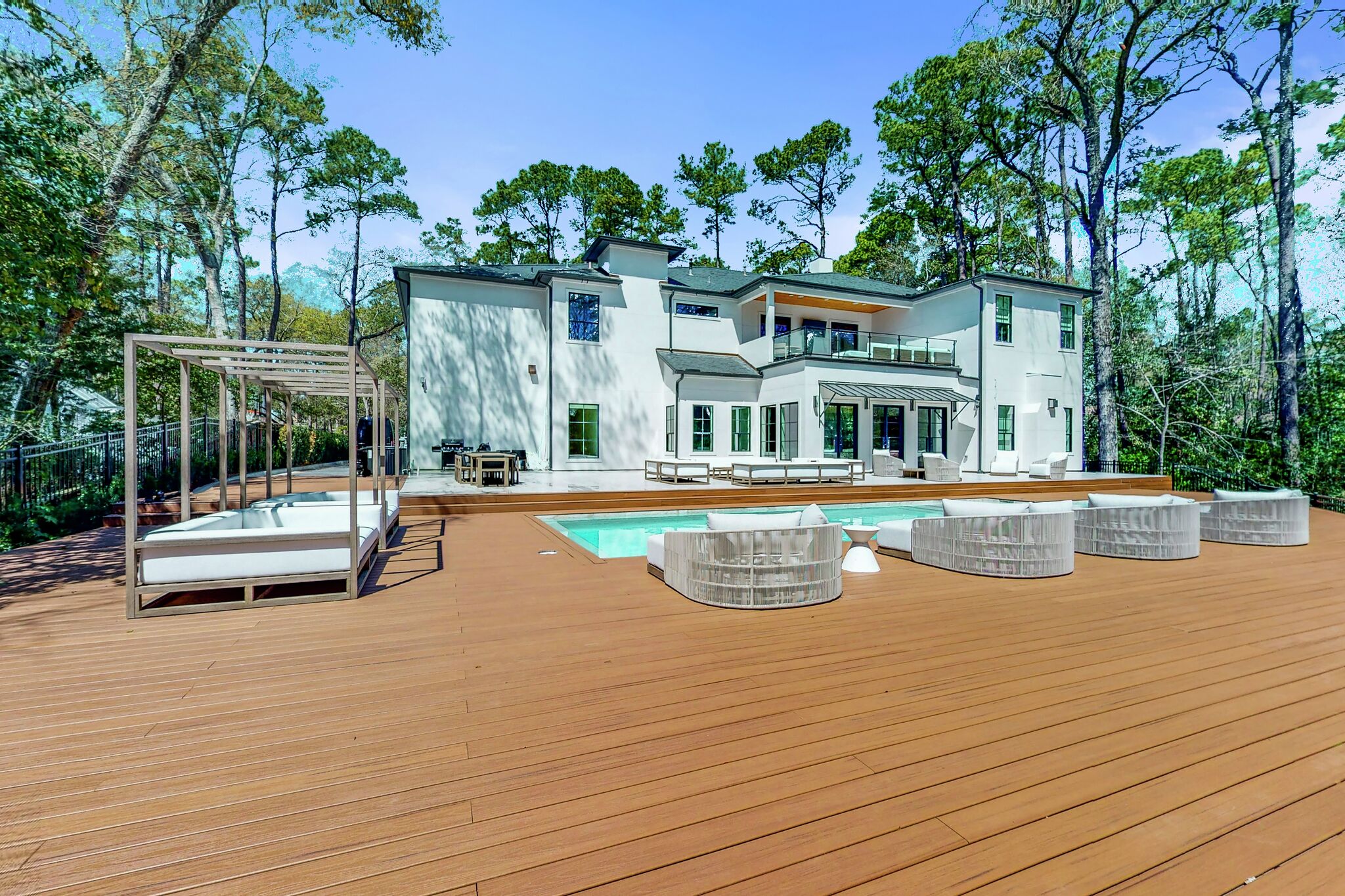 8M Houston home with library, theater, pool, 7 bedrooms hits market