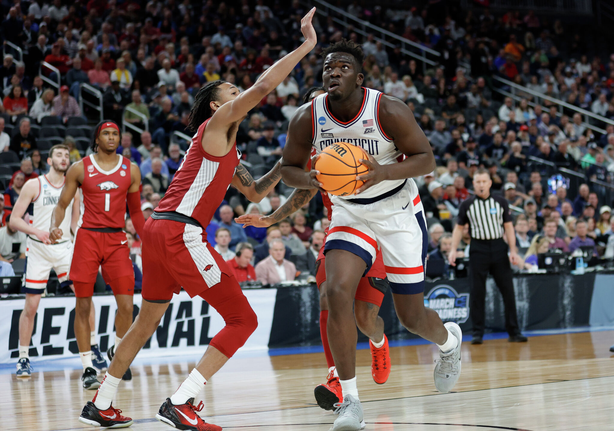 UConn men’s basketball’s Adama Sanogo vs. Gonzaga’s Drew Timme, an Elite Eight heavyweight bout UConn men’s basketball’s Adama Sanogo vs. Gonzaga’s Drew Timme, an Elite Eight heavyweight bout