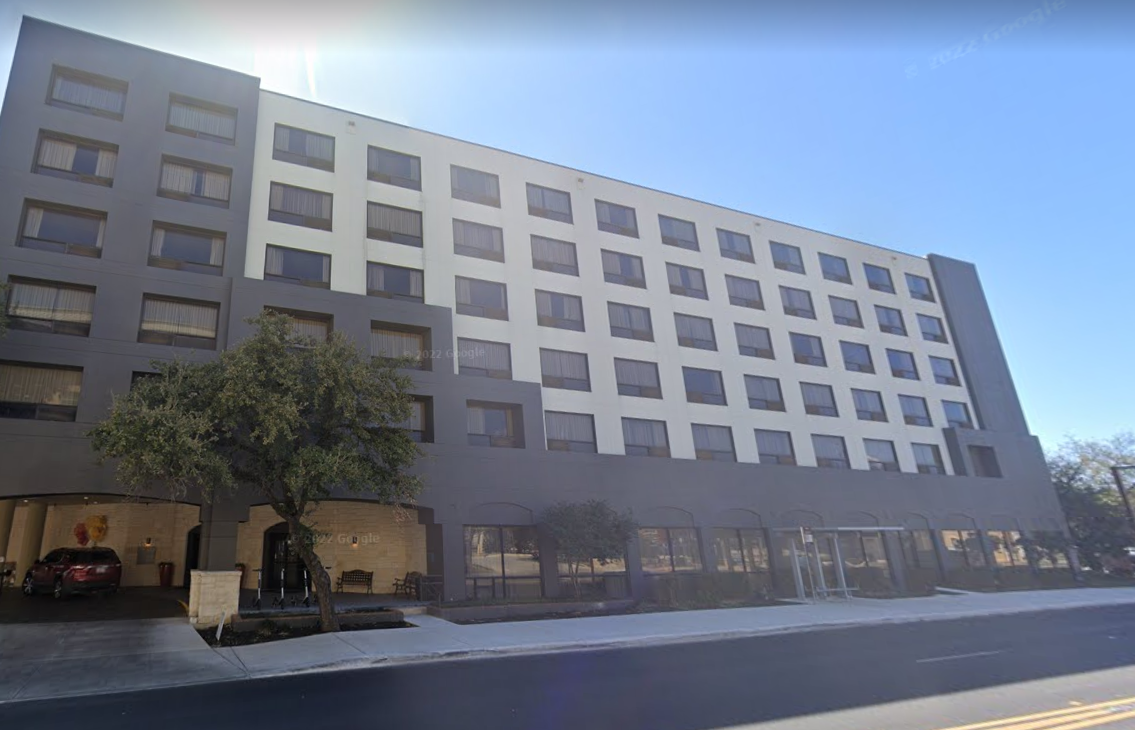 DPS, U.S. Marshals shoot, kill fugitive at San Antonio hotel