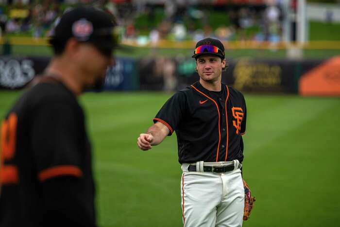 SF Giants: Catcher Roberto Pérez makes Opening Day roster