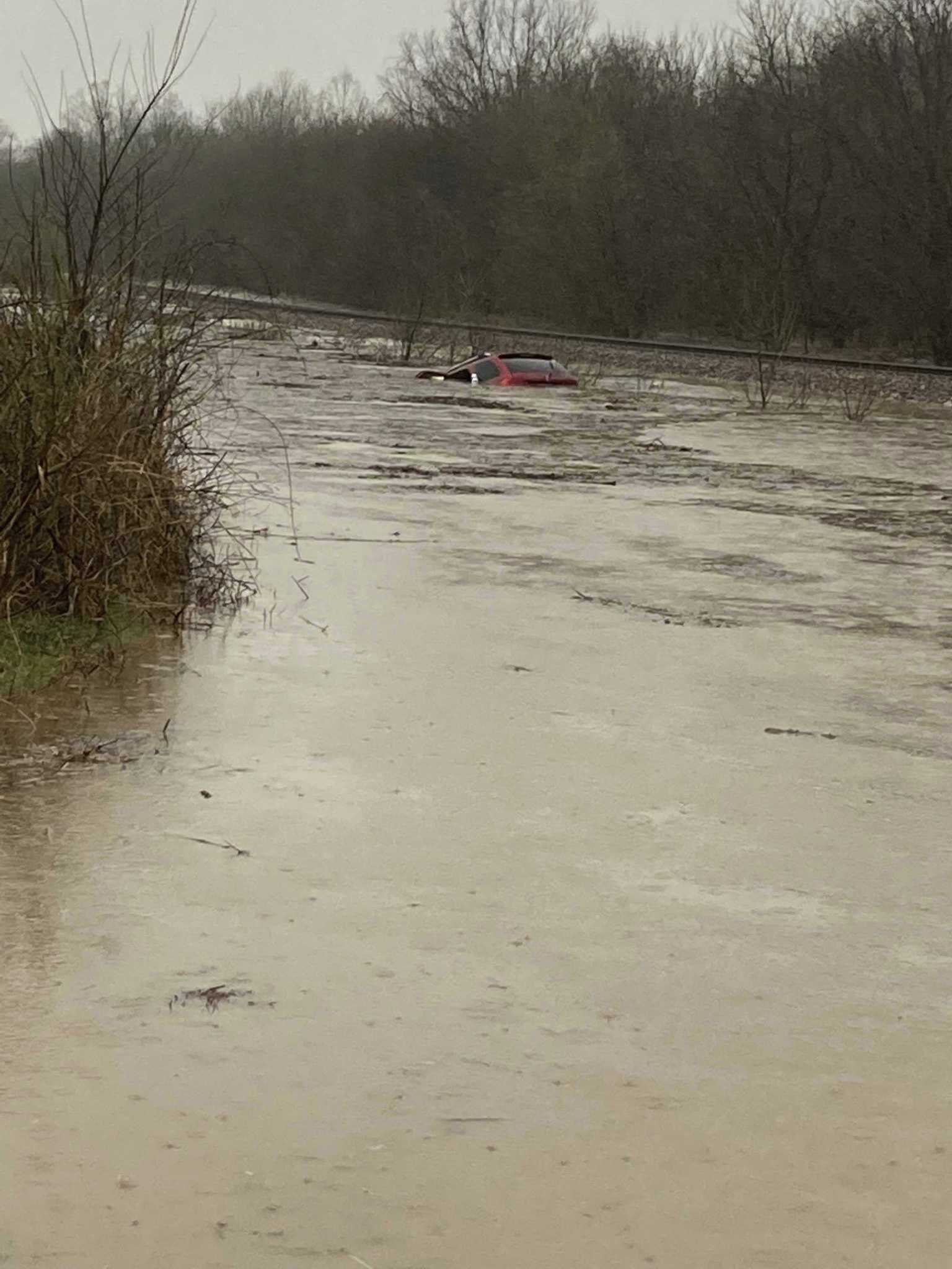 2 dead in Missouri flash flood; tornado threat in the South - Vimarsana News