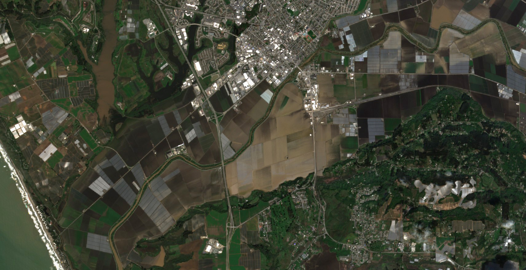Satellite imagery shows California flooding impacts - Vimarsana News