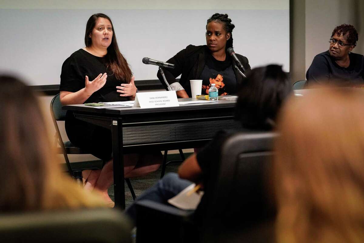 Story photo for We endorse Dani Hernandez and Patricia Allen for HISD Board (Editorial)