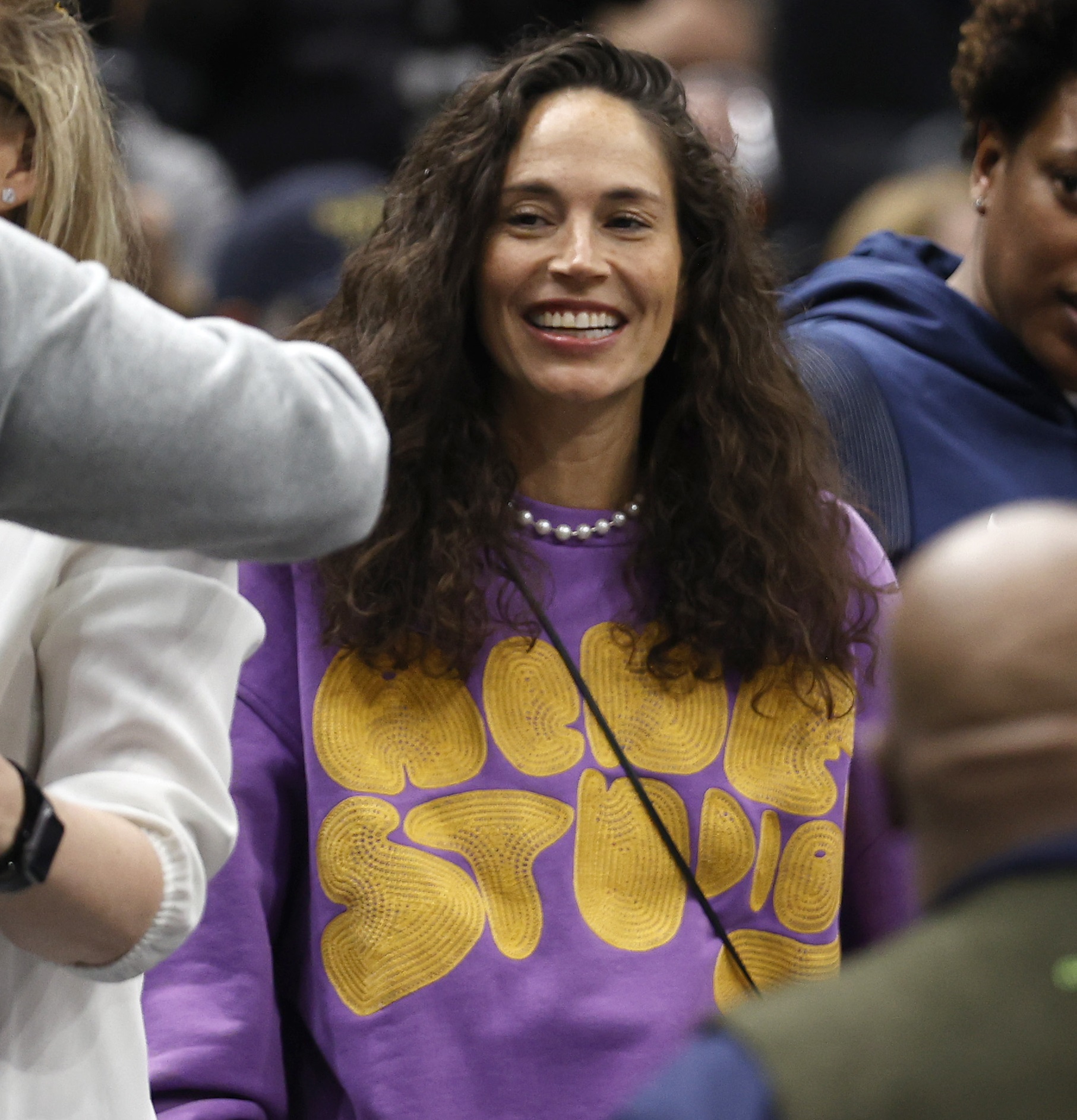 Uconn Legend Sue Bird Spotted At Huskies Sweet 16 Game Vs Ohio State