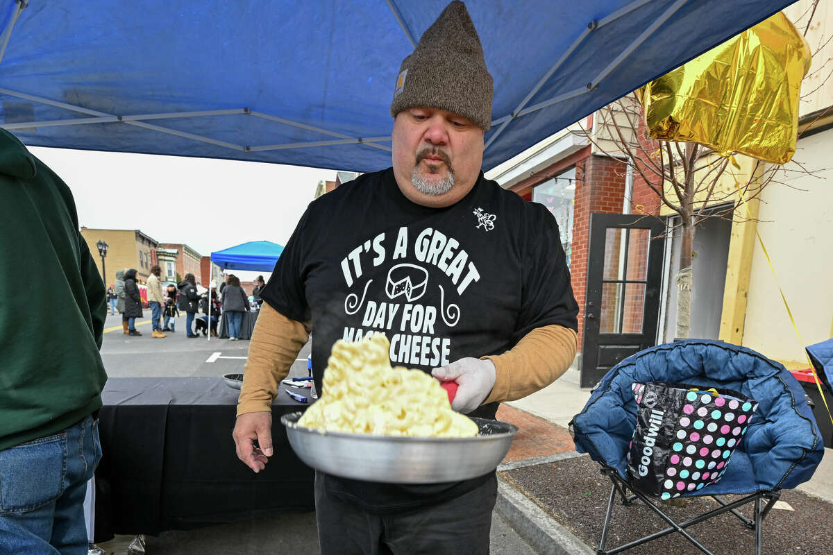 What it's like to judge the MacNCheese Bowl
