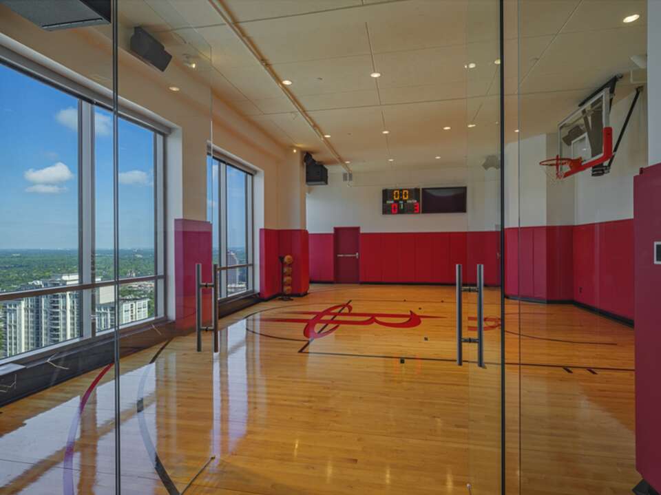 Picture Idea: Houston Billionaire Tilman Fertitta S New Post Oak Penthouse Photos