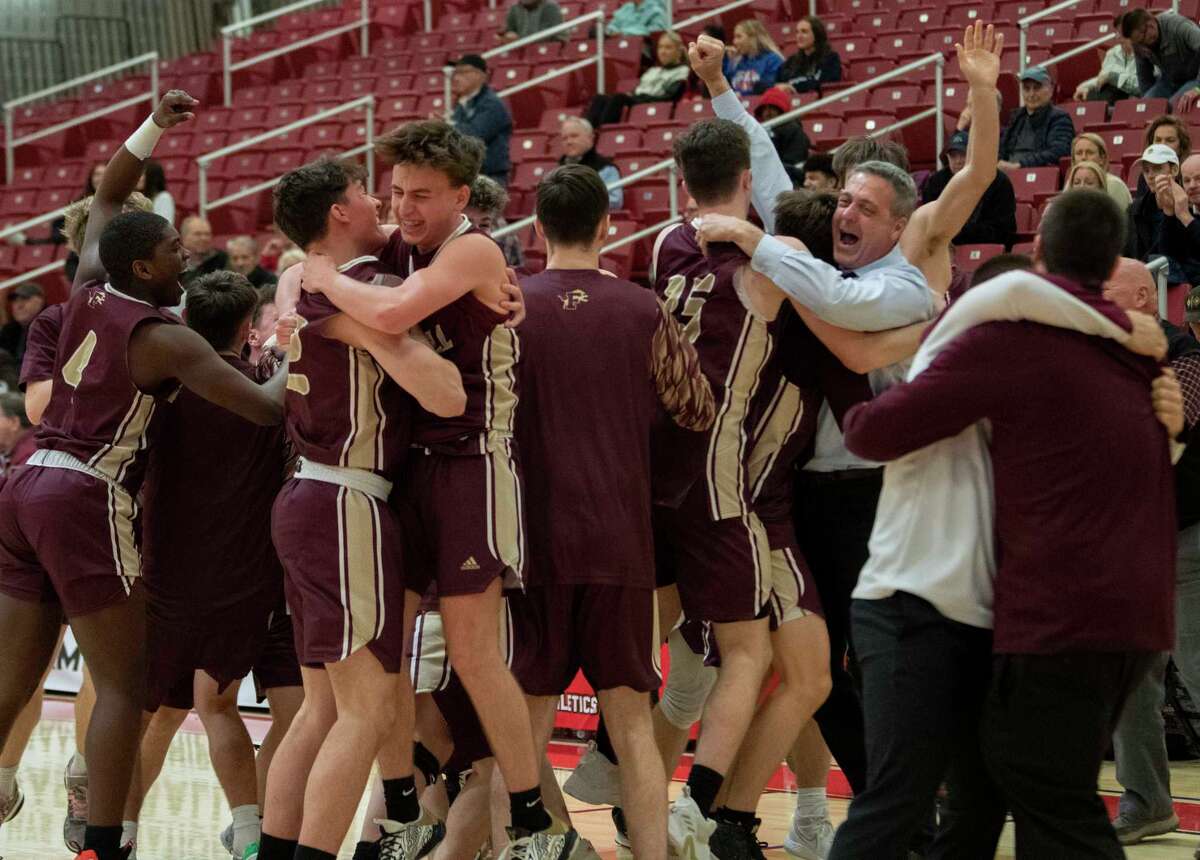 Late rally not enough to get Albany Academy Class A Federation crown
