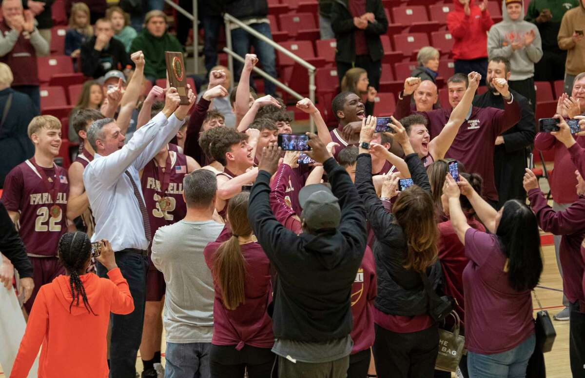 Late rally not enough to get Albany Academy Class A Federation crown