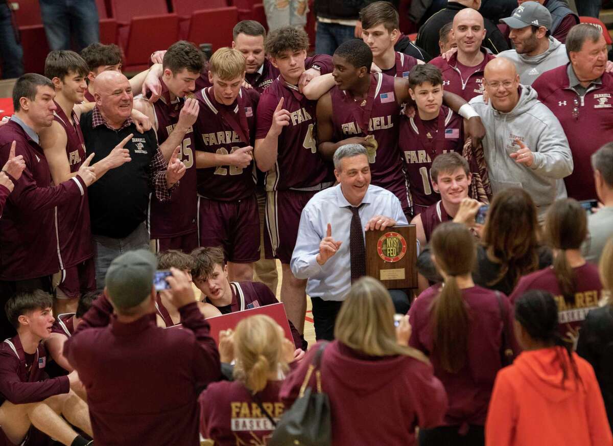 Late rally not enough to get Albany Academy Class A Federation crown