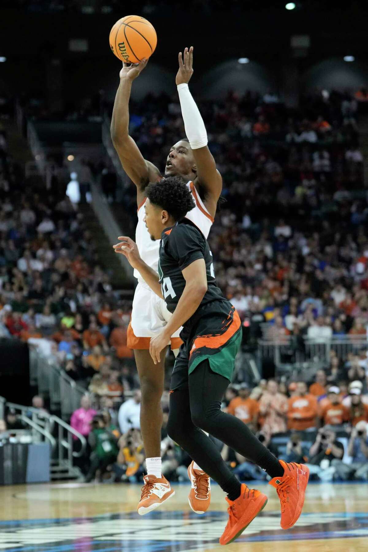 NCAA Tournament Texas was in control against Miami until it wasn't