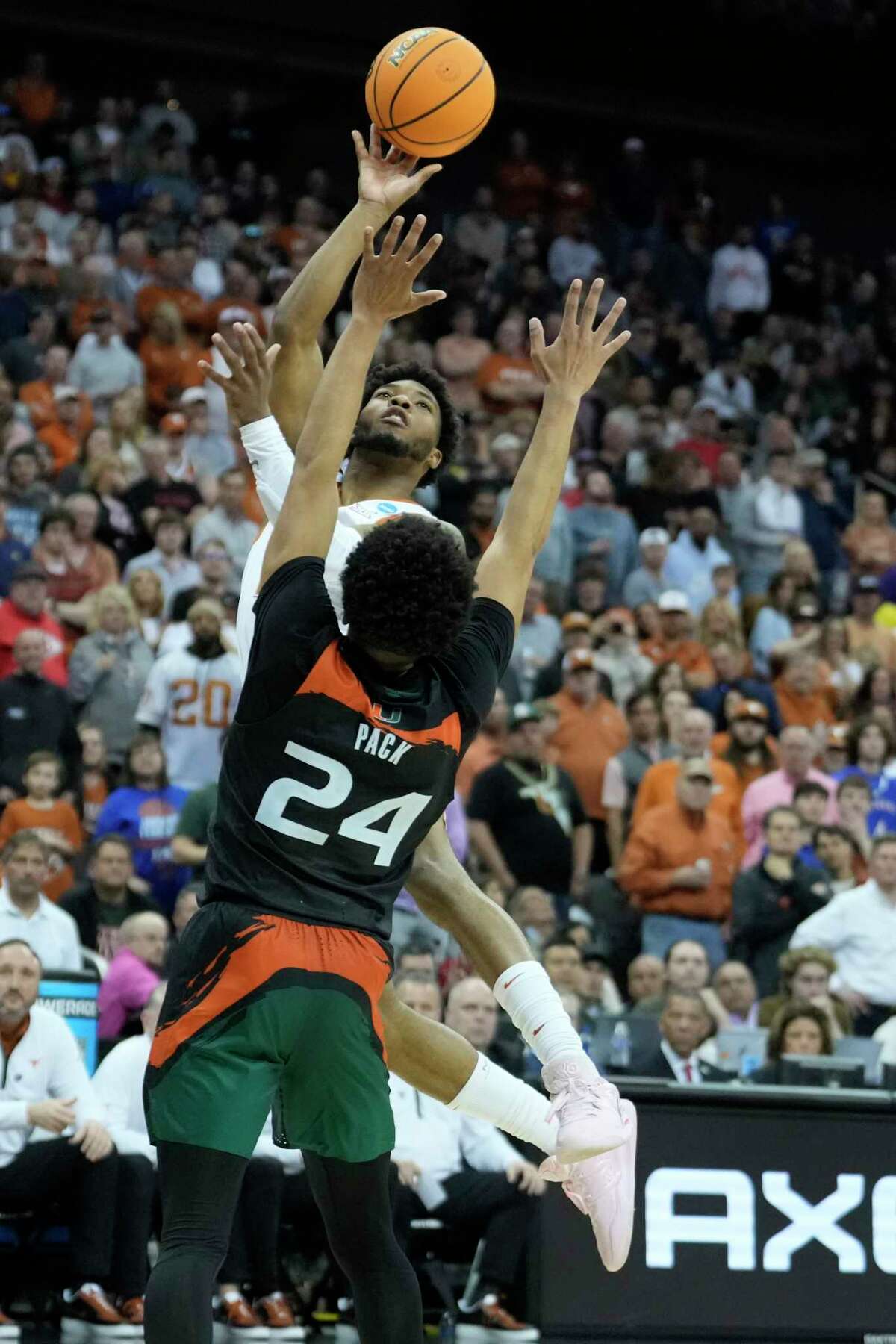 NCAA Tournament Texas was in control against Miami until it wasn't