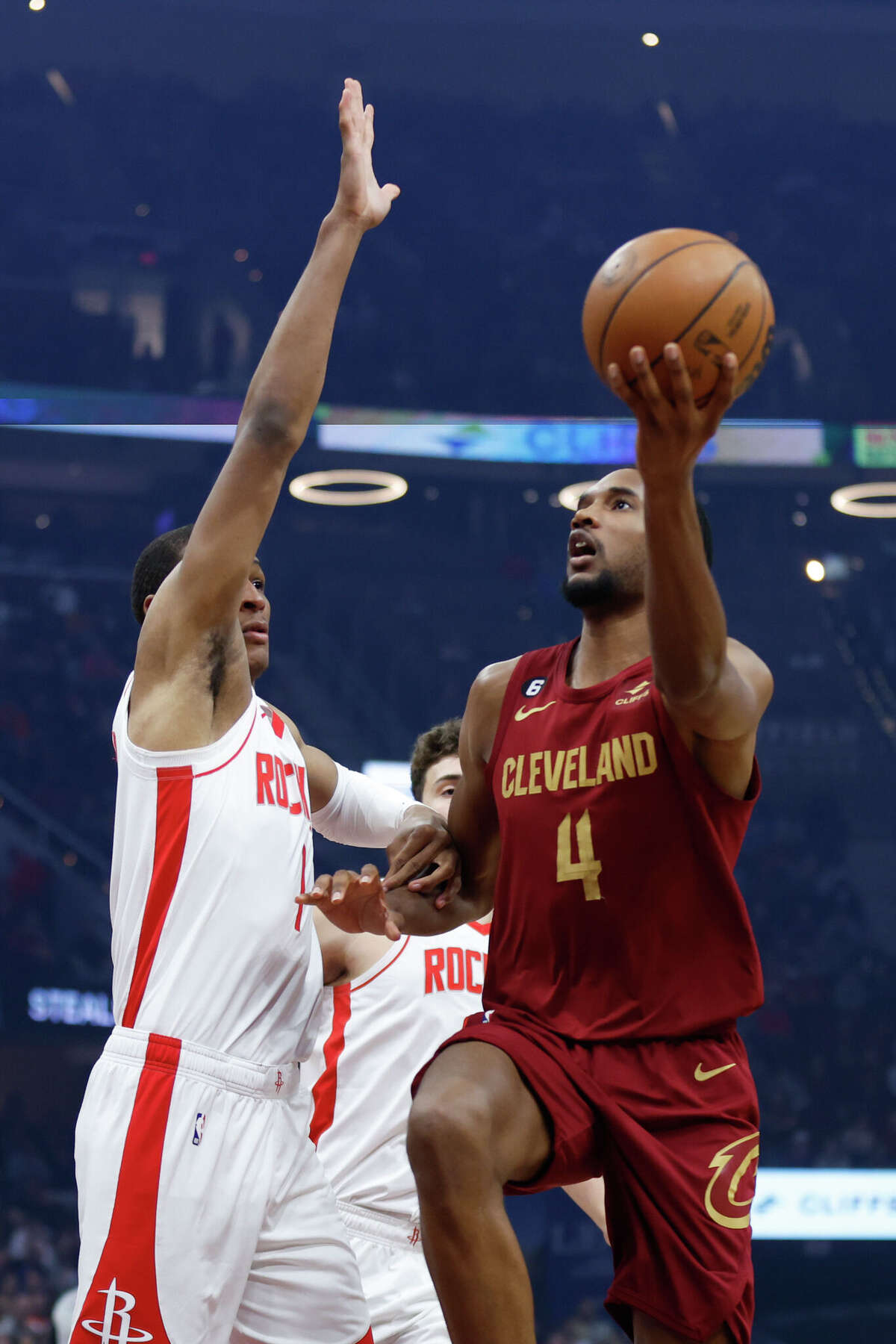 Cleveland Cavaliers top Houston Rockets to clinch playoff spot