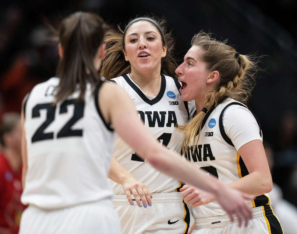 Edwardsville's Kate Martin goes to Final Four with Iowa Hawkeyes