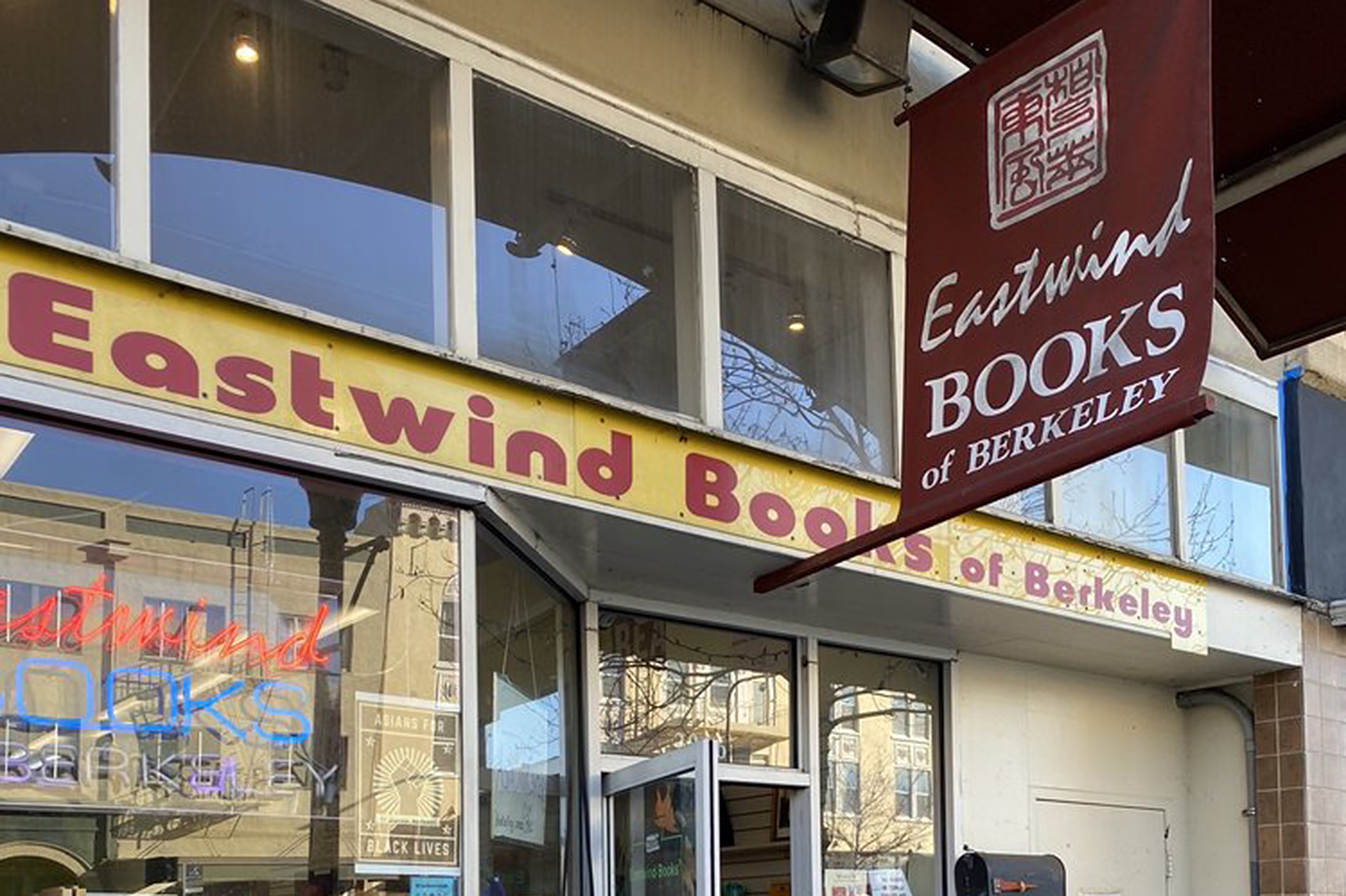 Asian American bookshop Eastwind Books of Berkeley is closing