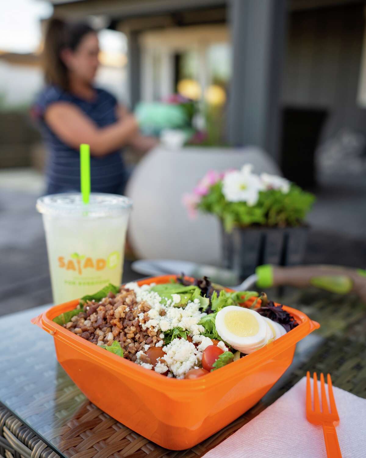 Salad and Go brings fast drivethru salads to League City
