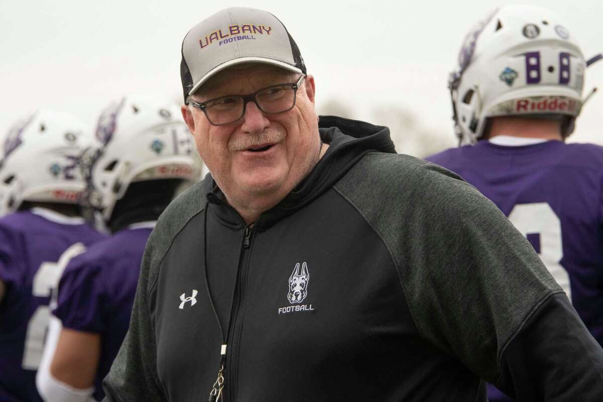 ualbany-football-beefs-up-schedule-with-marshall
