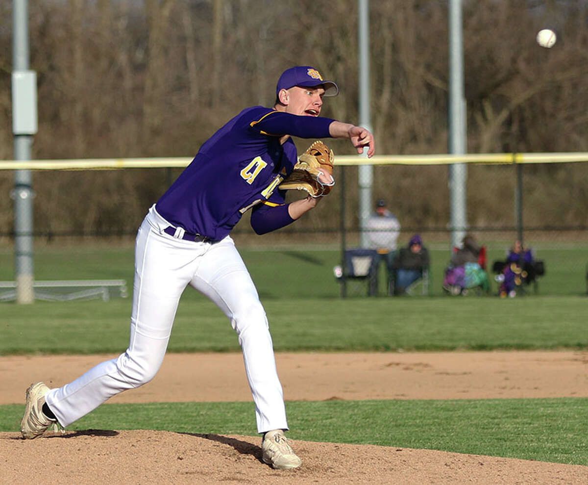 CM's Sam Buckley pitches no-hitter to beat Alton