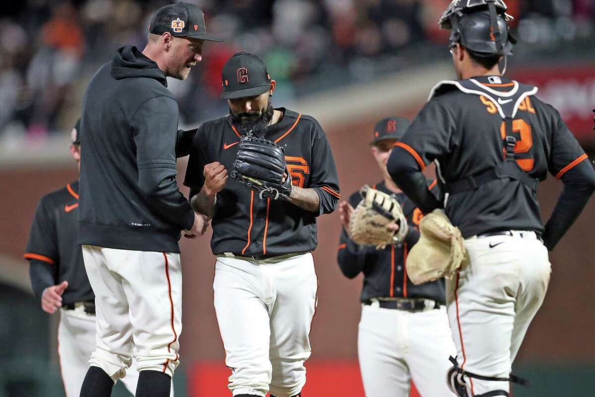 Sergio Romo bids farewell to SF Giants fans with final outing