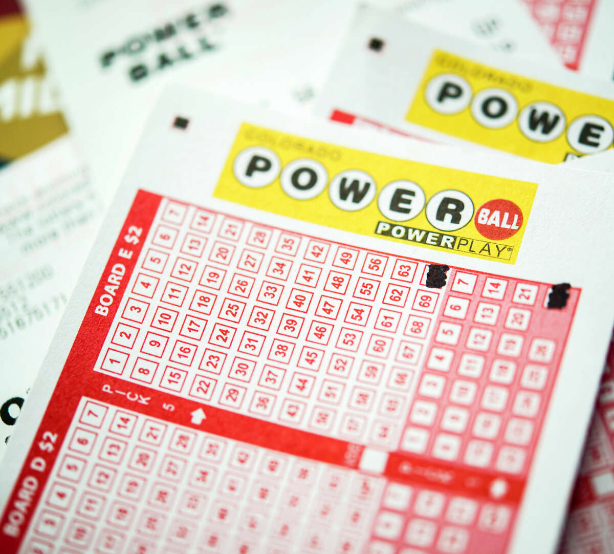 A winning $1 million Powerball ticket sold in Paris, Texas from the Oct. 22, 2022 is still unclaimed and is due to expire April 20.