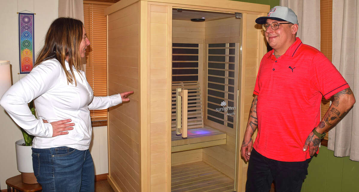 Jacksonville's first infrared sauna spa opens its doors