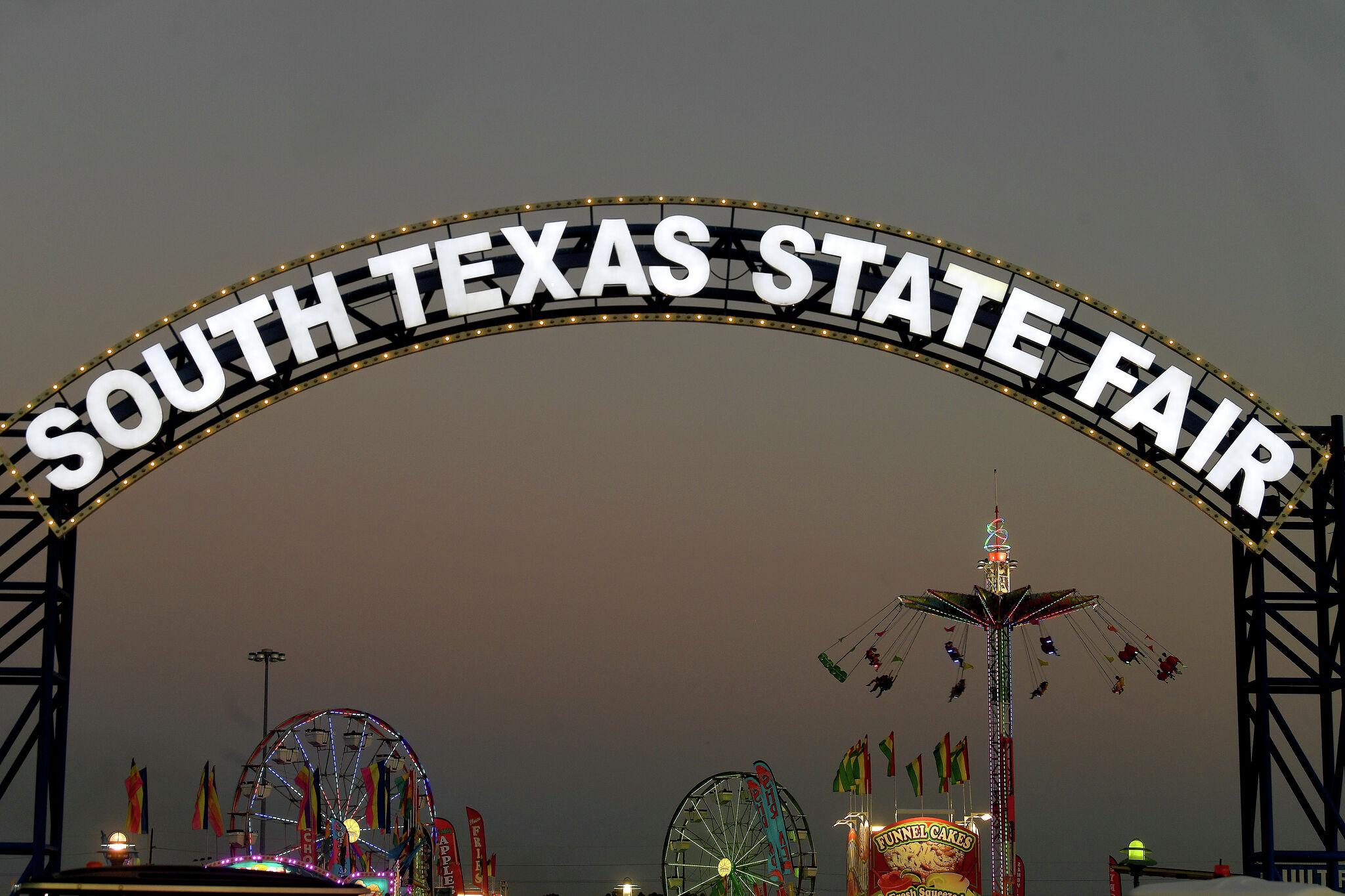 The first weekend at the South Texas State Fair packed the house