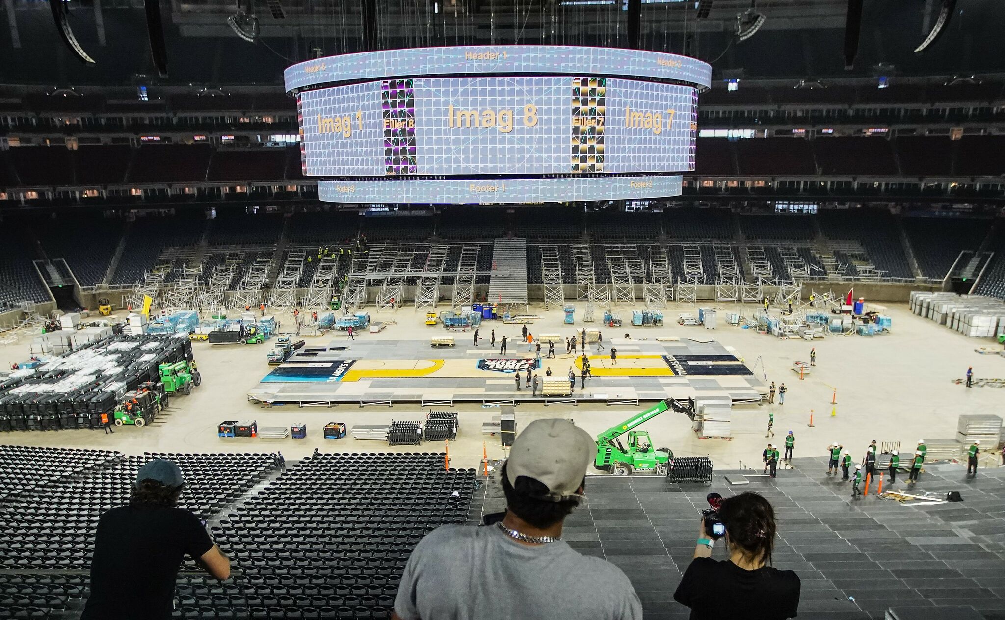 Watch Houstons NRG Stadium morph from Rodeo to Final Four