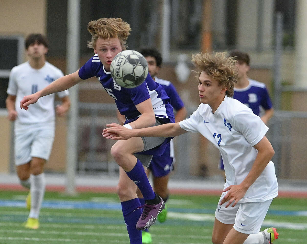 Boerne Boys, Girls Continue Dominant Playoff Soccer Runs