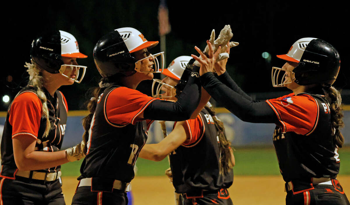 South San softball outlasts Medina Valley to stay perfect in 285A