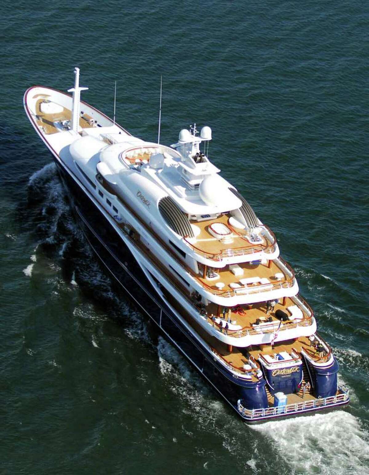 cakewalk 4 yacht