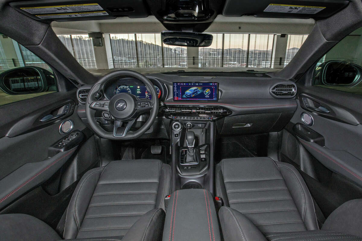 The 2023 Dodge Hornet has room for up to five passengers in two rows of seating.