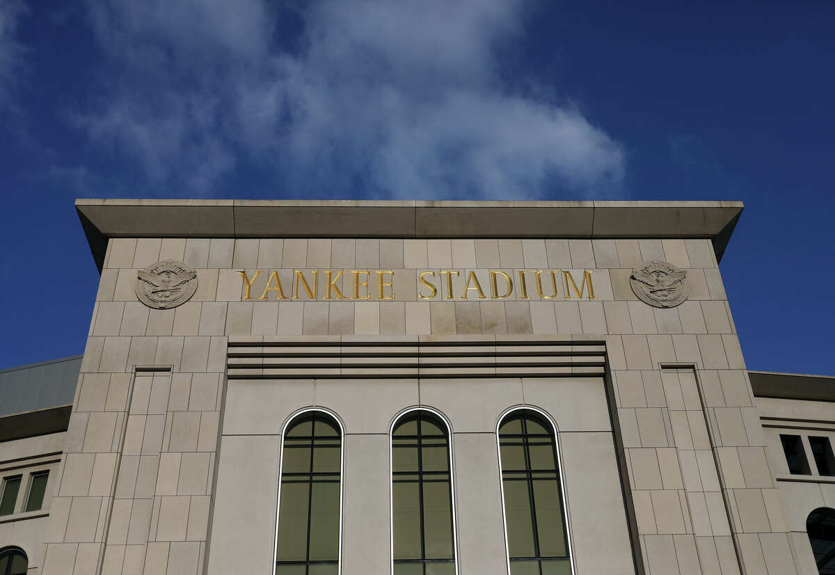 METRO NORTH YANKEE STADIUM STATION — Halmar International