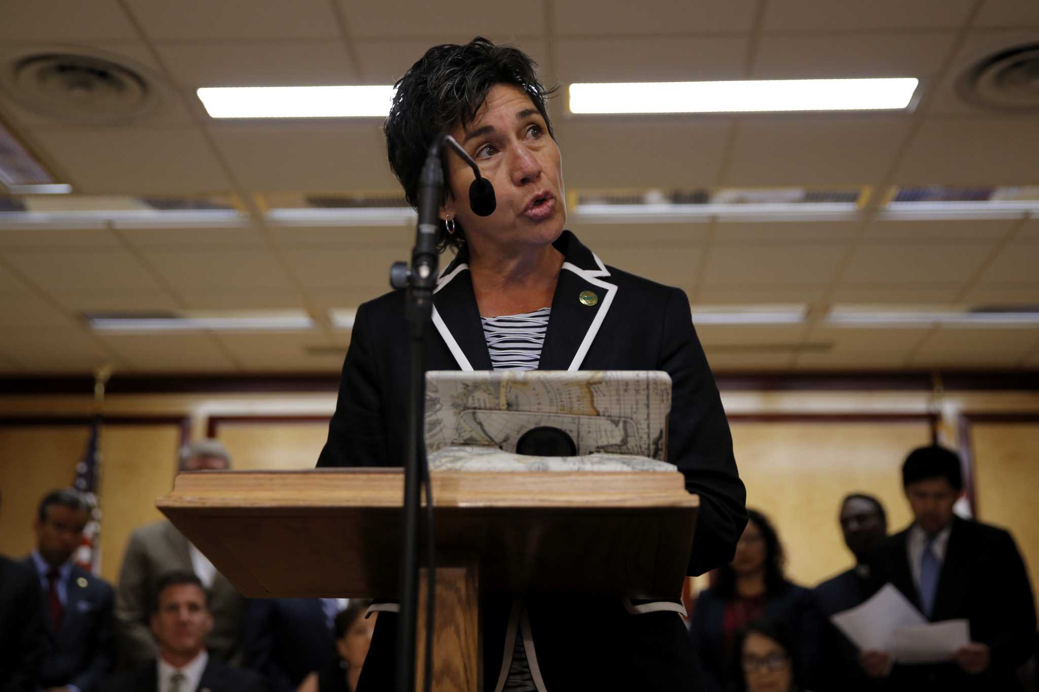 Picture of California bill to address mental health crisis on streets advances