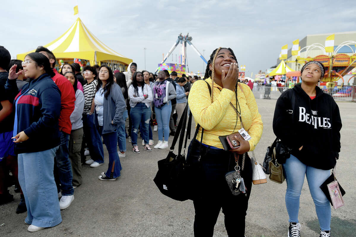 Beaumont high achievers rewarded with day at South Texas State Fair