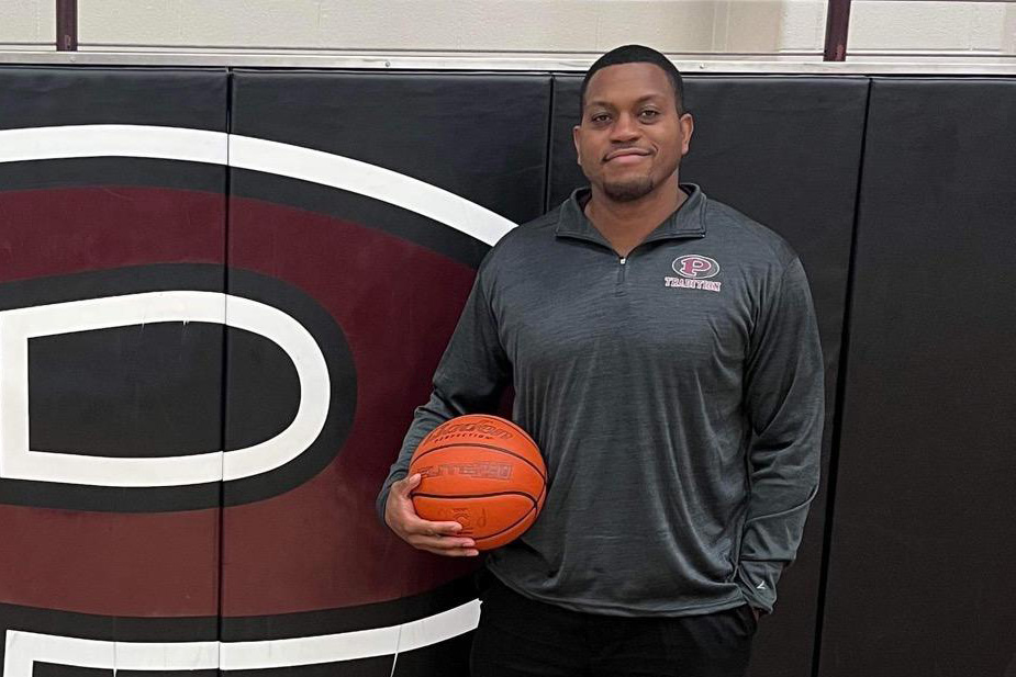 High school basketball Delrick Brown hired as Pearland boys coach