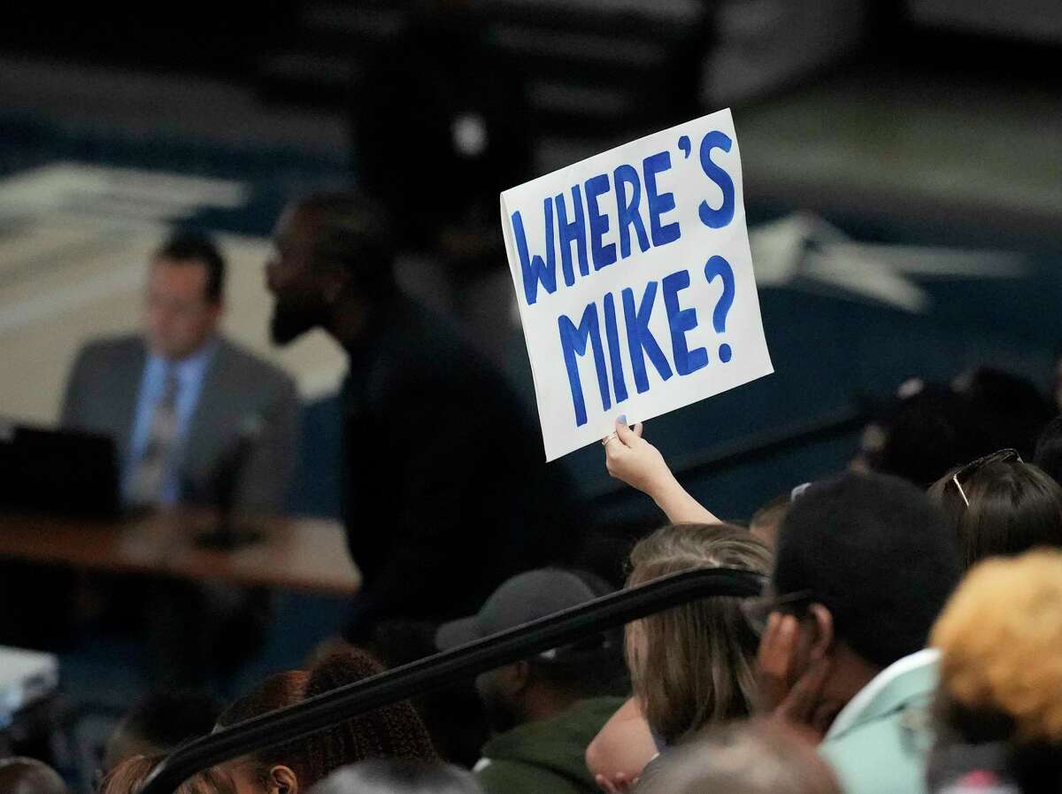 TEA to present plan for HISD takeover transition at board meeting