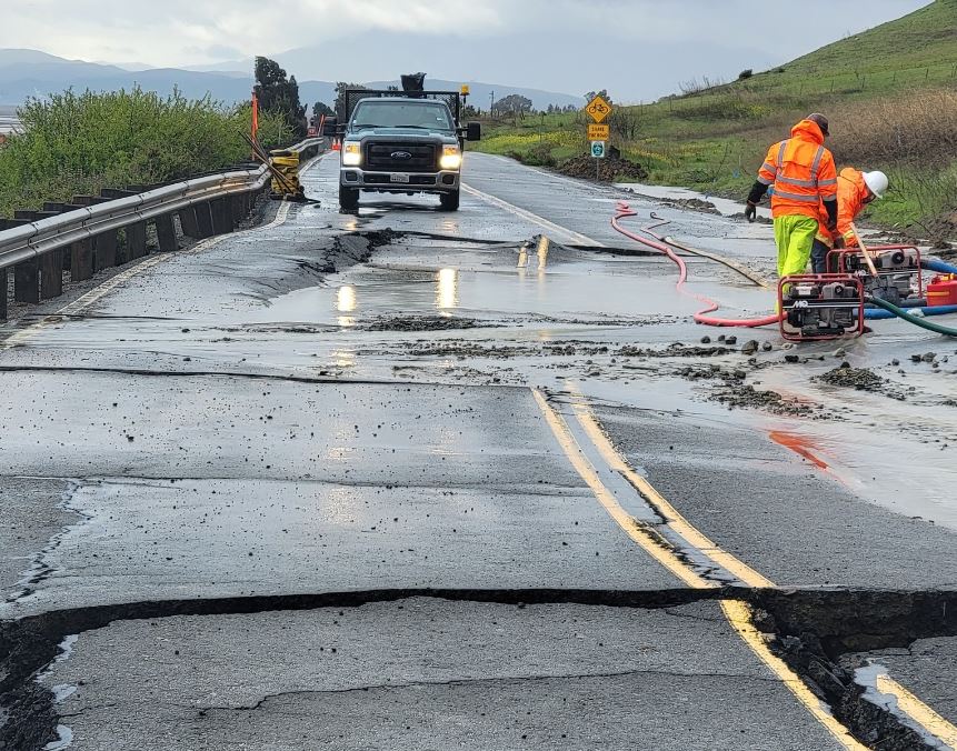Benicia residents ordered to conserve water after hillside collapse - Vimarsana News