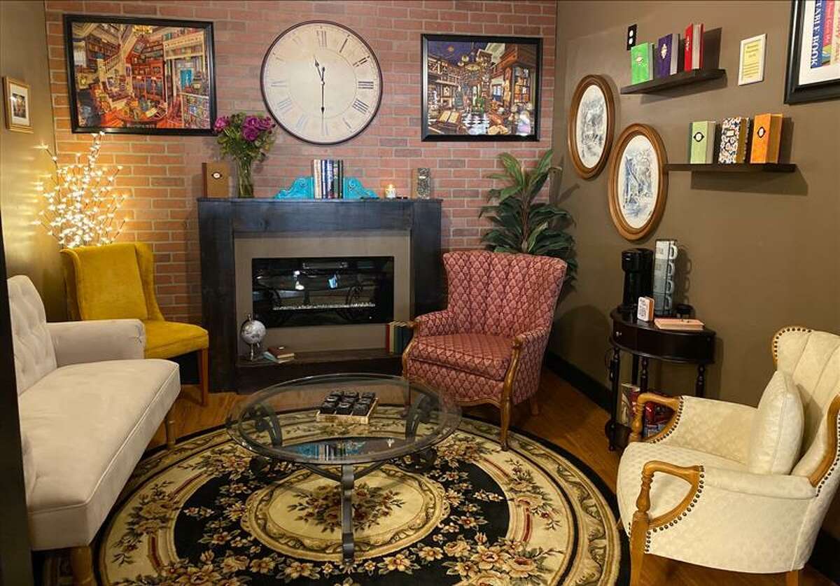 New downtown bookstore, Bookmarks, to host soft opening Saturday