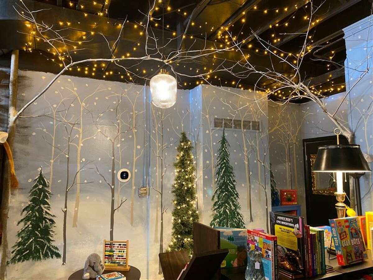 New downtown bookstore, Bookmarks, to host soft opening Saturday