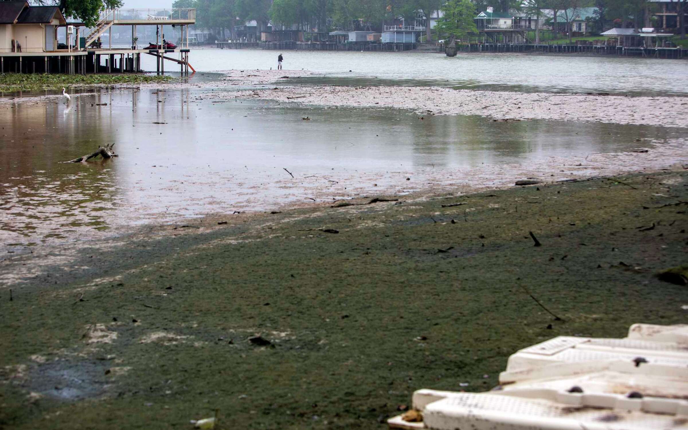 Lake McQueeney being drained this week for repairs to dam