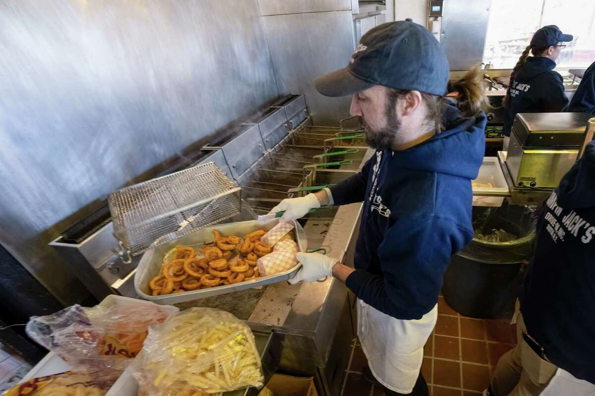 Photos Jumpin' Jack's starts its season