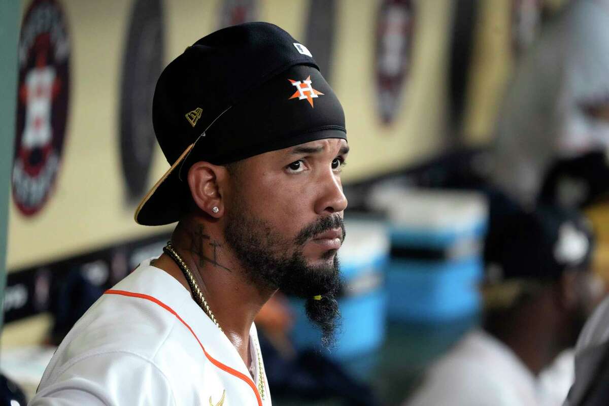 Story photo for Astros slugger José Abreu's Chicago homecoming would be happier were he hitting