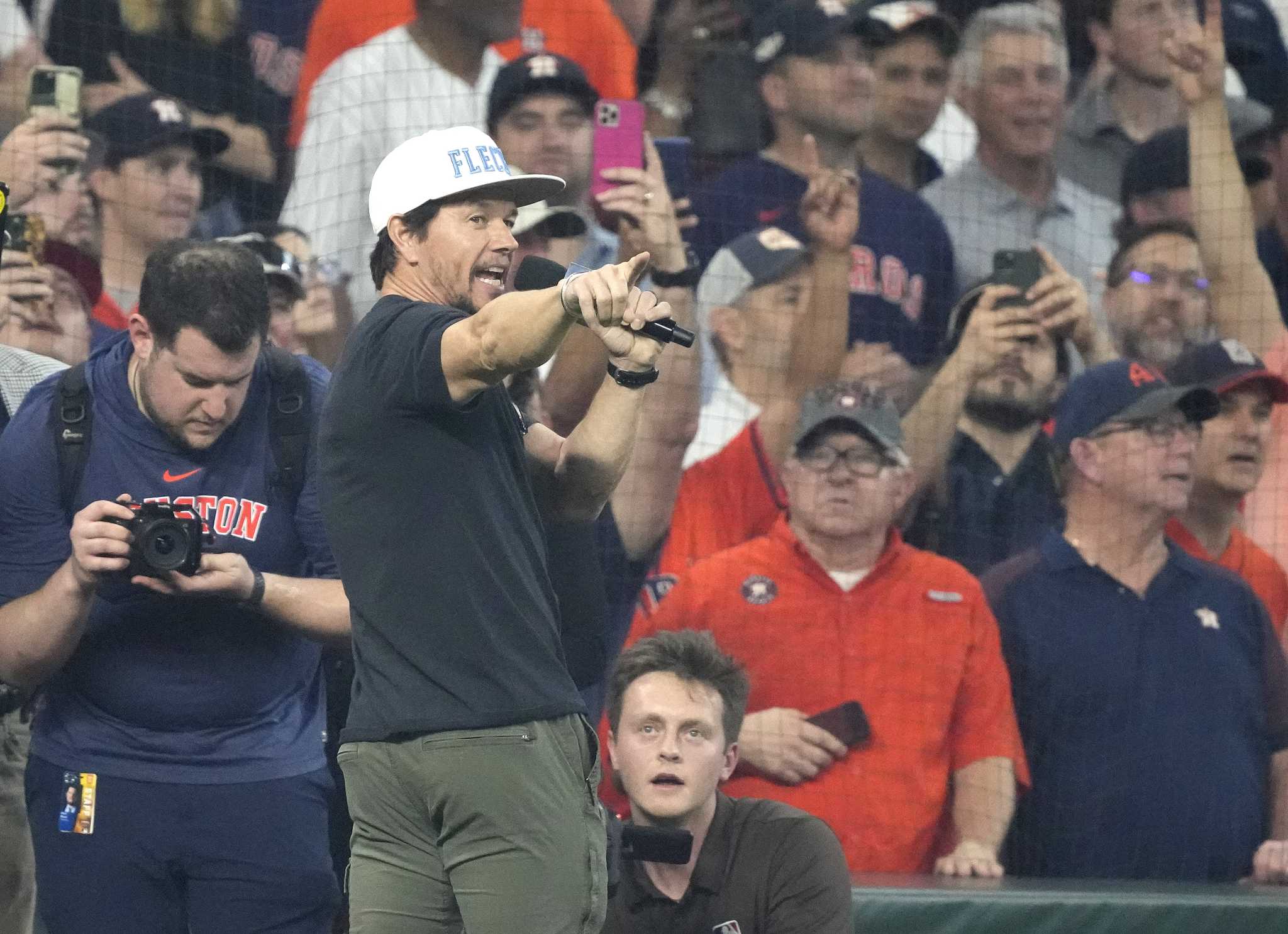 Mark Wahlberg explains why he's a fan of Alex Bregman, Astros